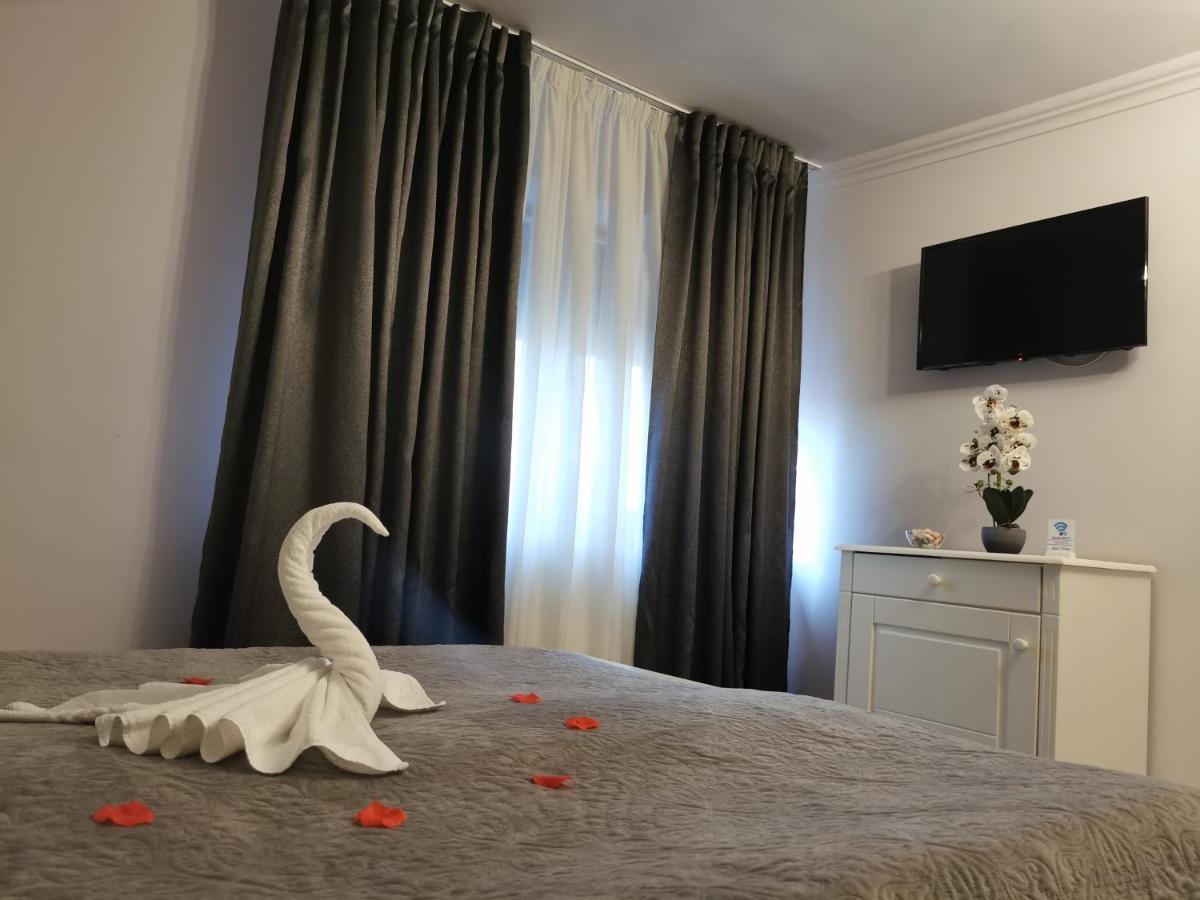 Select House Ξενοδοχείο Σίμπιου Δωμάτιο φωτογραφία
